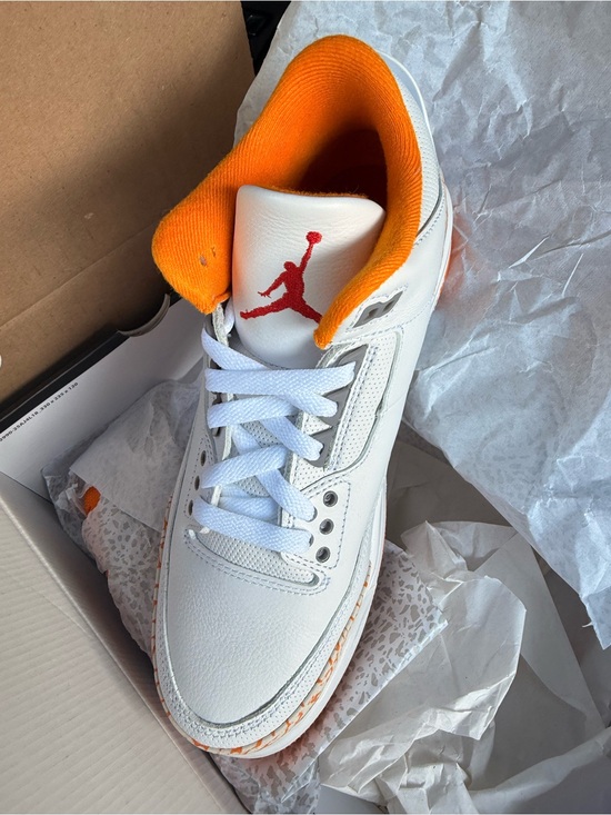 Jordan Shoes - Nike Air Jordan 3 White with Orange Lining